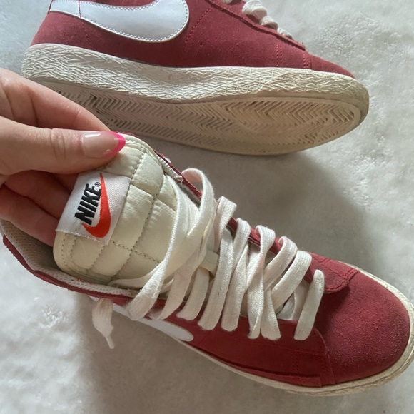 Red Nike Blazers - Picture 2 of 5